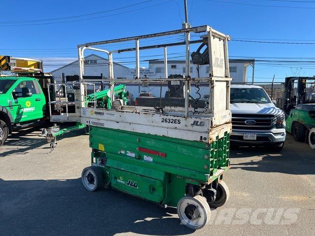 JLG 2632ES Ножничные подъемники