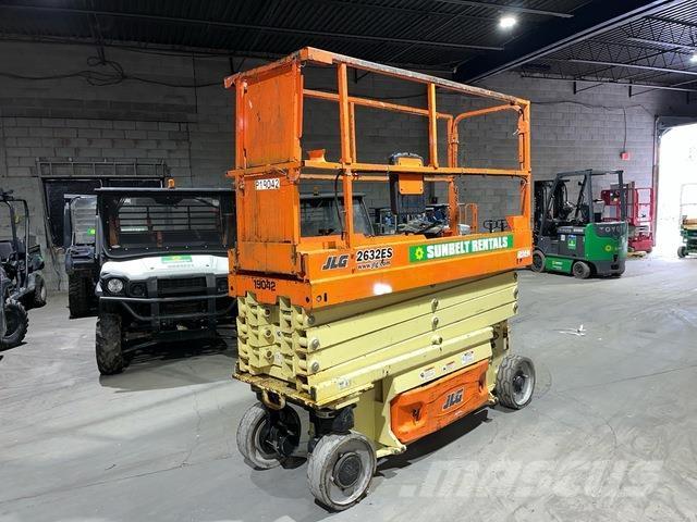 JLG 2632ES Ножничные подъемники