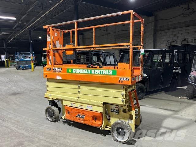 JLG 2632ES Ножничные подъемники