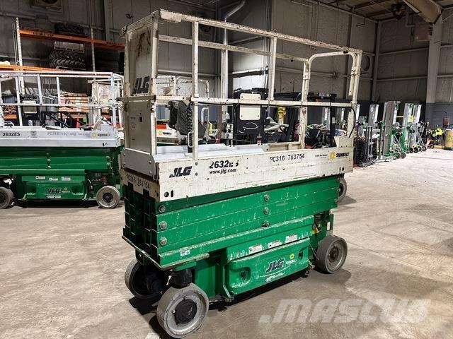 JLG 2632ES Ножничные подъемники
