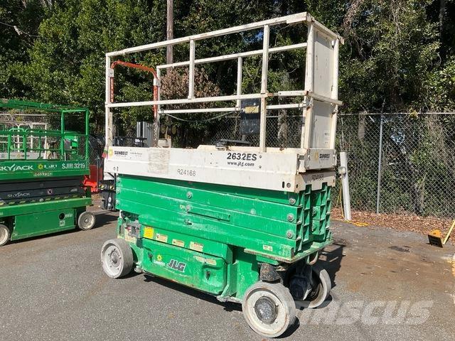 JLG 2632ES Ножничные подъемники