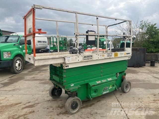 JLG 2646ES Ножничные подъемники