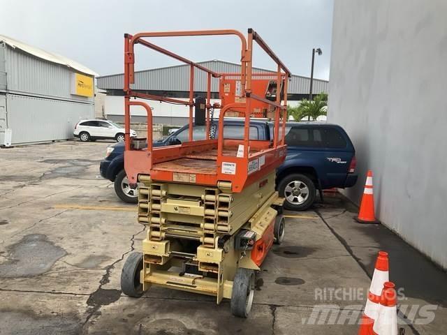 JLG 2646ES Ножничные подъемники
