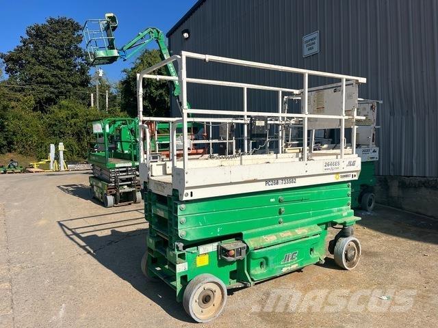 JLG 2646ES Ножничные подъемники