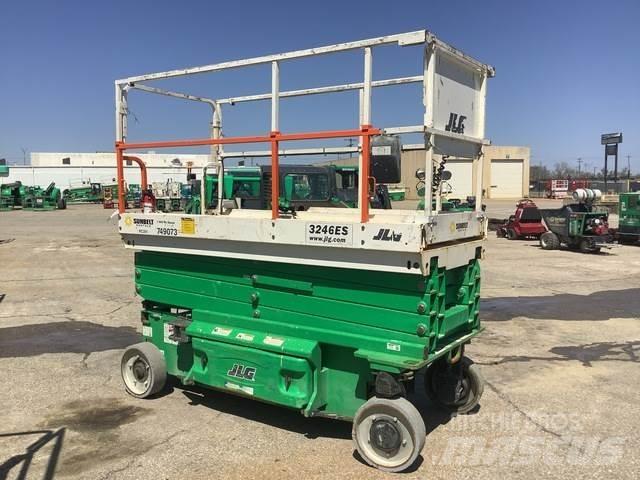 JLG 3246ES Ножничные подъемники