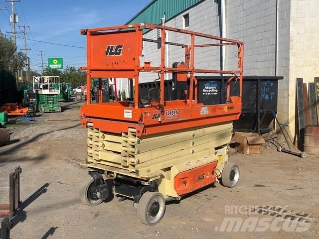 JLG 3246ES Ножничные подъемники