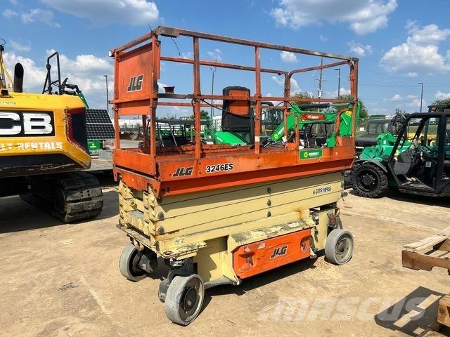 JLG 3246ES Ножничные подъемники