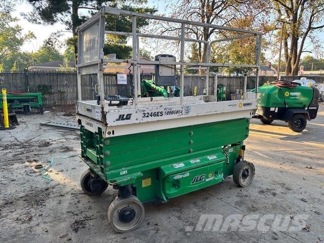 JLG 3246ES Ножничные подъемники