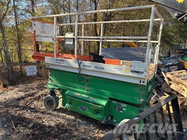 JLG 3246ES Ножничные подъемники