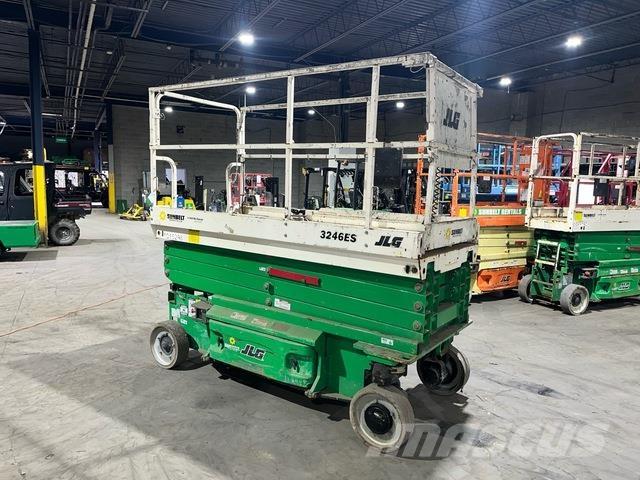 JLG 3246ES Ножничные подъемники