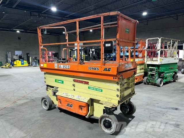 JLG 3246ES Ножничные подъемники