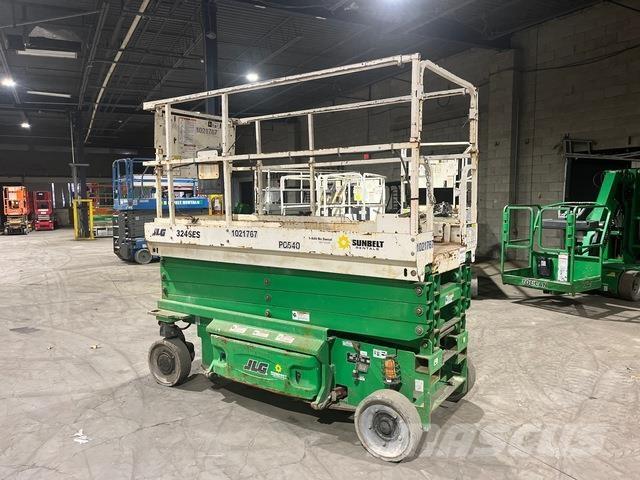 JLG 3246ES Ножничные подъемники