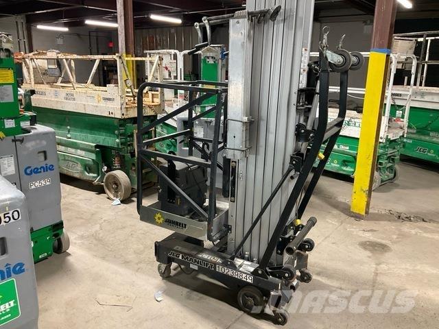 JLG 36AM Вертикальные мачтовые подъемники