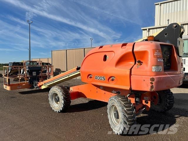 JLG 400S Телескопические подъемники