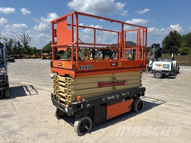 JLG 4045R Ножничные подъемники