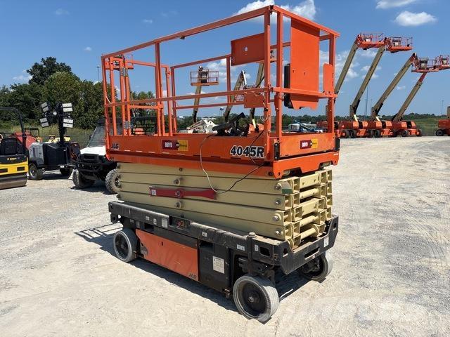 JLG 4045R Ножничные подъемники