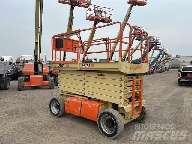 JLG 4069LE Ножничные подъемники