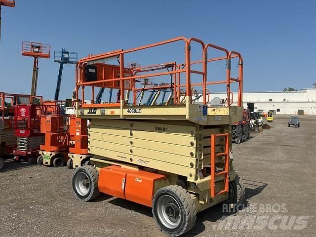 JLG 4069LE Ножничные подъемники