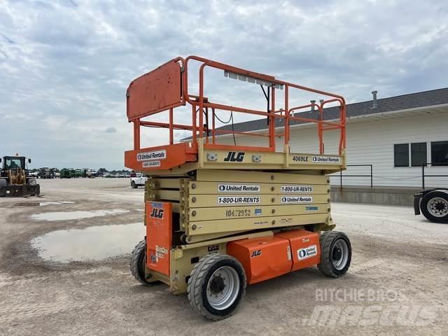 JLG 4069LE Ножничные подъемники