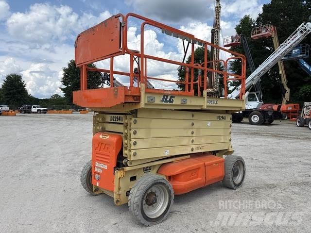 JLG 4069LE Ножничные подъемники