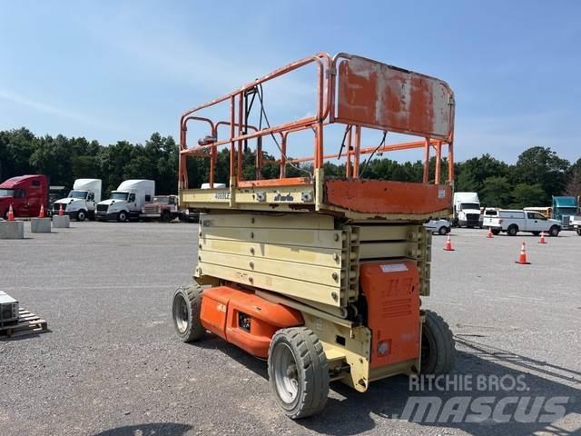 JLG 4069LE Ножничные подъемники