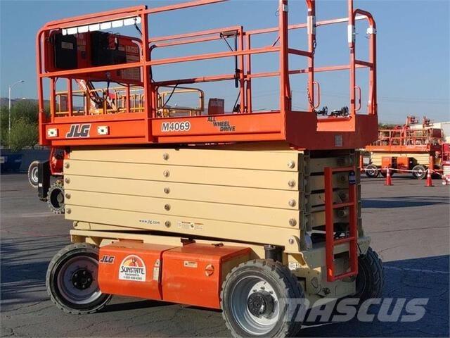 JLG 4069LE Ножничные подъемники