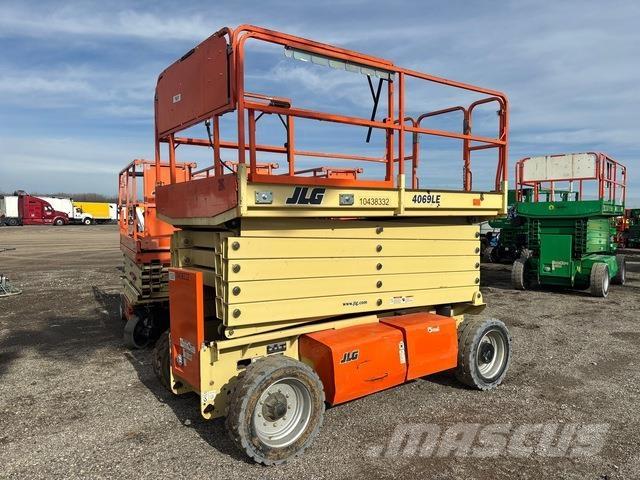 JLG 4069LE Ножничные подъемники