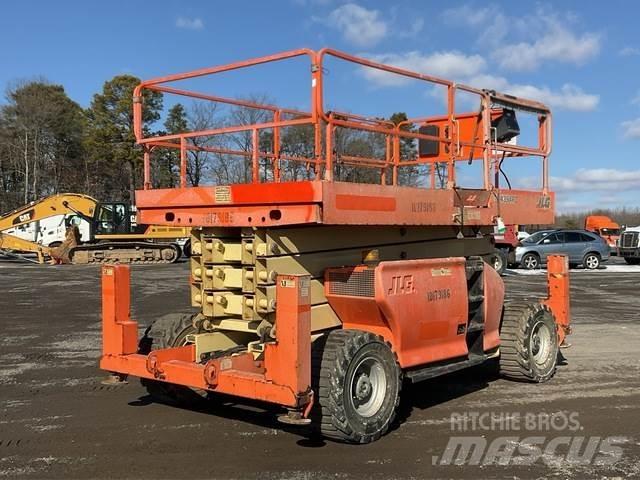 JLG 4394RT Ножничные подъемники