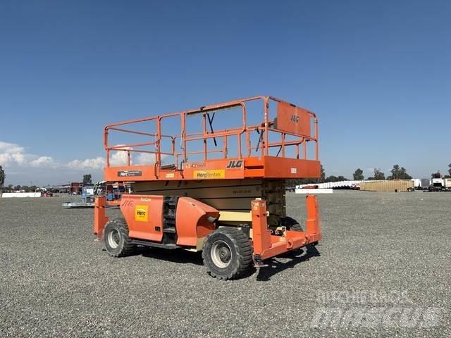 JLG 4394RT Ножничные подъемники