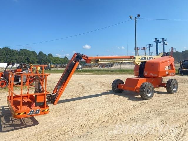 JLG 460SJ Телескопические подъемники