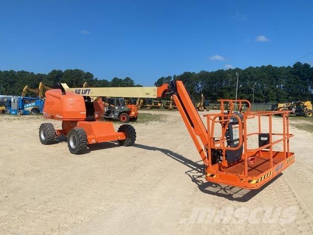 JLG 460SJ Телескопические подъемники
