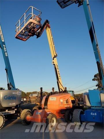 JLG 460SJ Телескопические подъемники