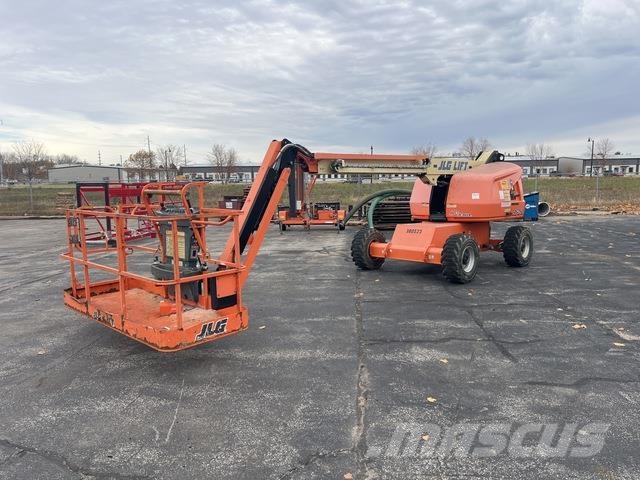 JLG 460SJ Телескопические подъемники