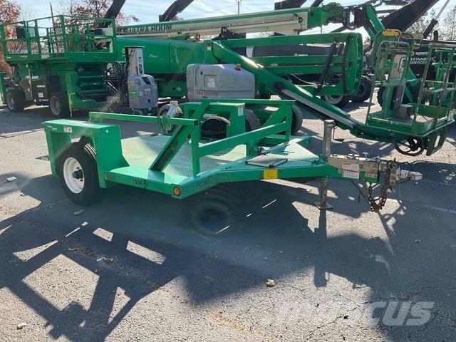 JLG 4610 Низкорамные прицепы