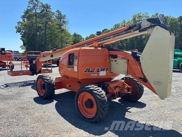 JLG 600A Коленчатые подъемники