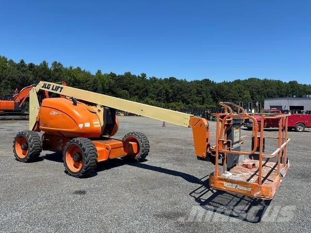 JLG 600A Коленчатые подъемники