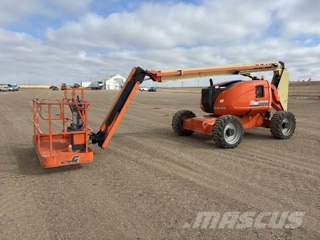 JLG 600AJ Коленчатые подъемники