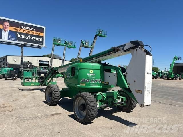 JLG 600AJ Коленчатые подъемники
