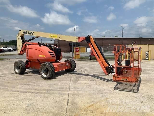 JLG 600AJ Коленчатые подъемники