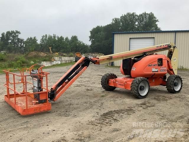 JLG 600AJ Коленчатые подъемники