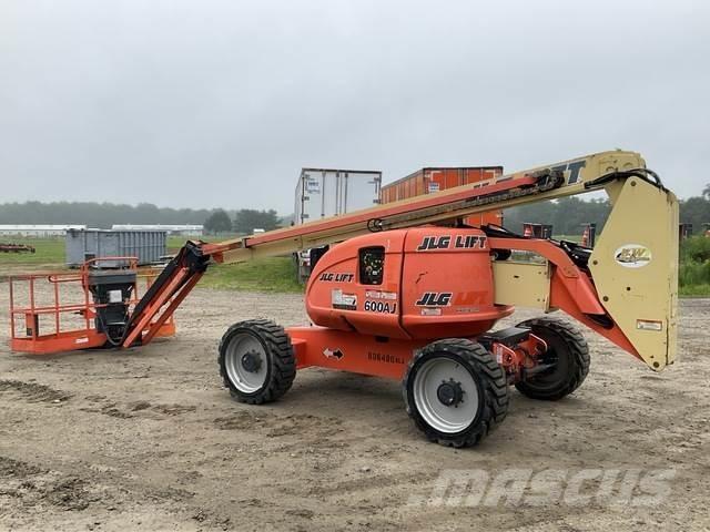 JLG 600AJ Коленчатые подъемники