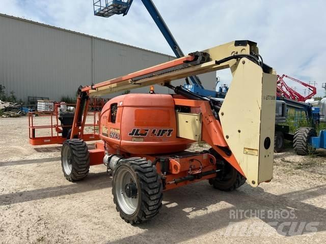 JLG 600AJ Коленчатые подъемники