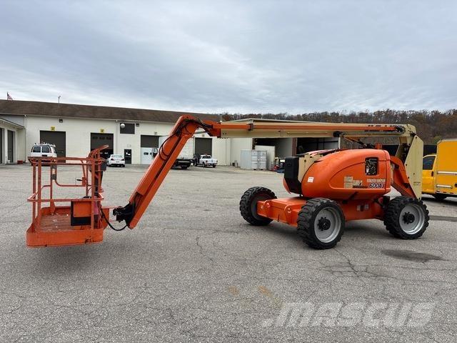 JLG 600AJ Коленчатые подъемники