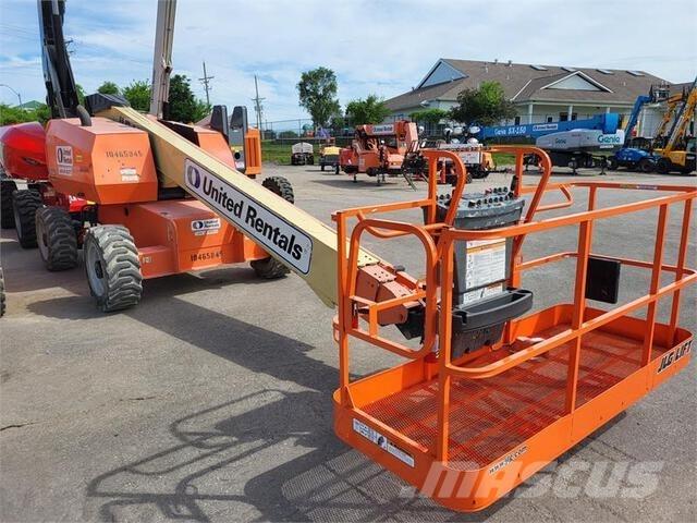 JLG 600S Телескопические подъемники