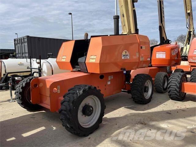 JLG 600S Телескопические подъемники