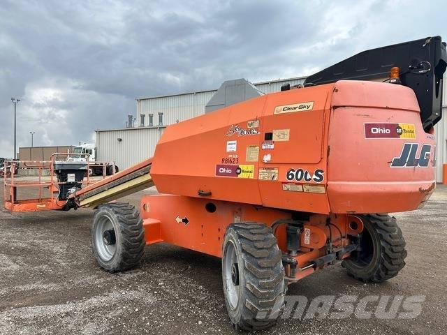 JLG 600S Телескопические подъемники
