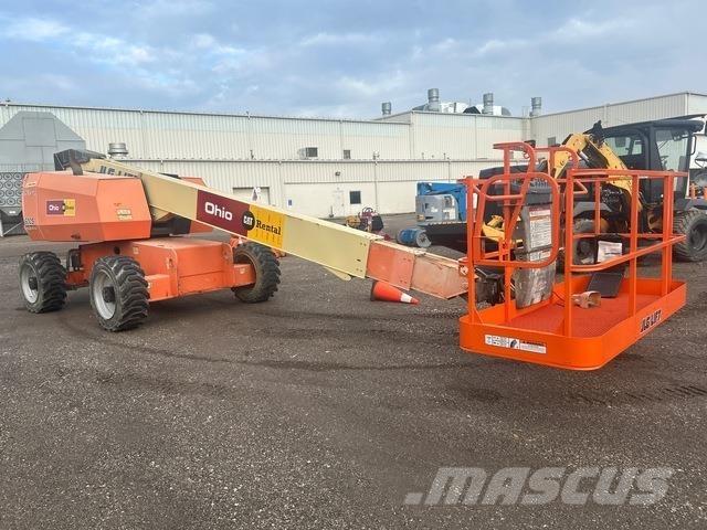 JLG 600S Телескопические подъемники