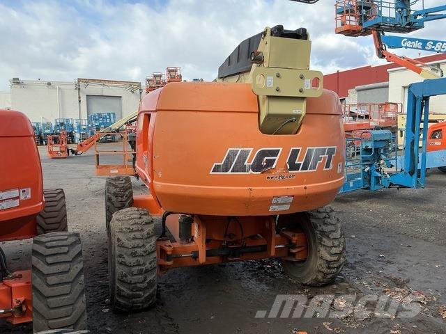 JLG 600S Телескопические подъемники