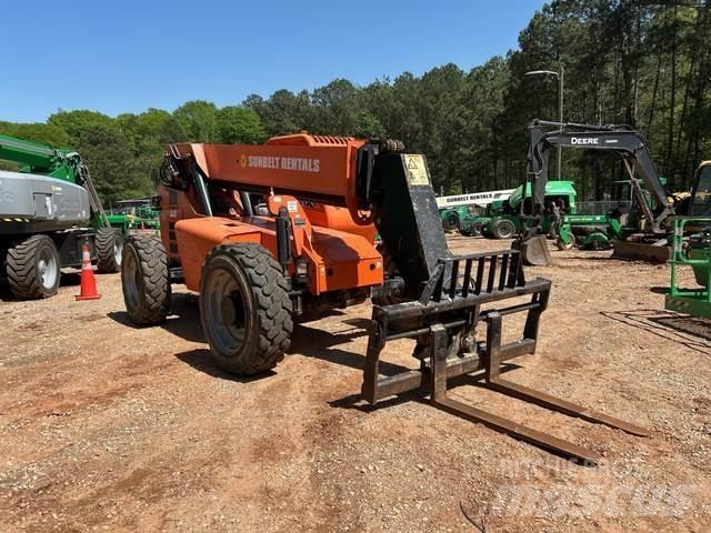 JLG 6042 Телескопические погрузчики