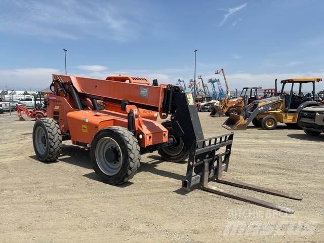 JLG 6042 Телескопические погрузчики